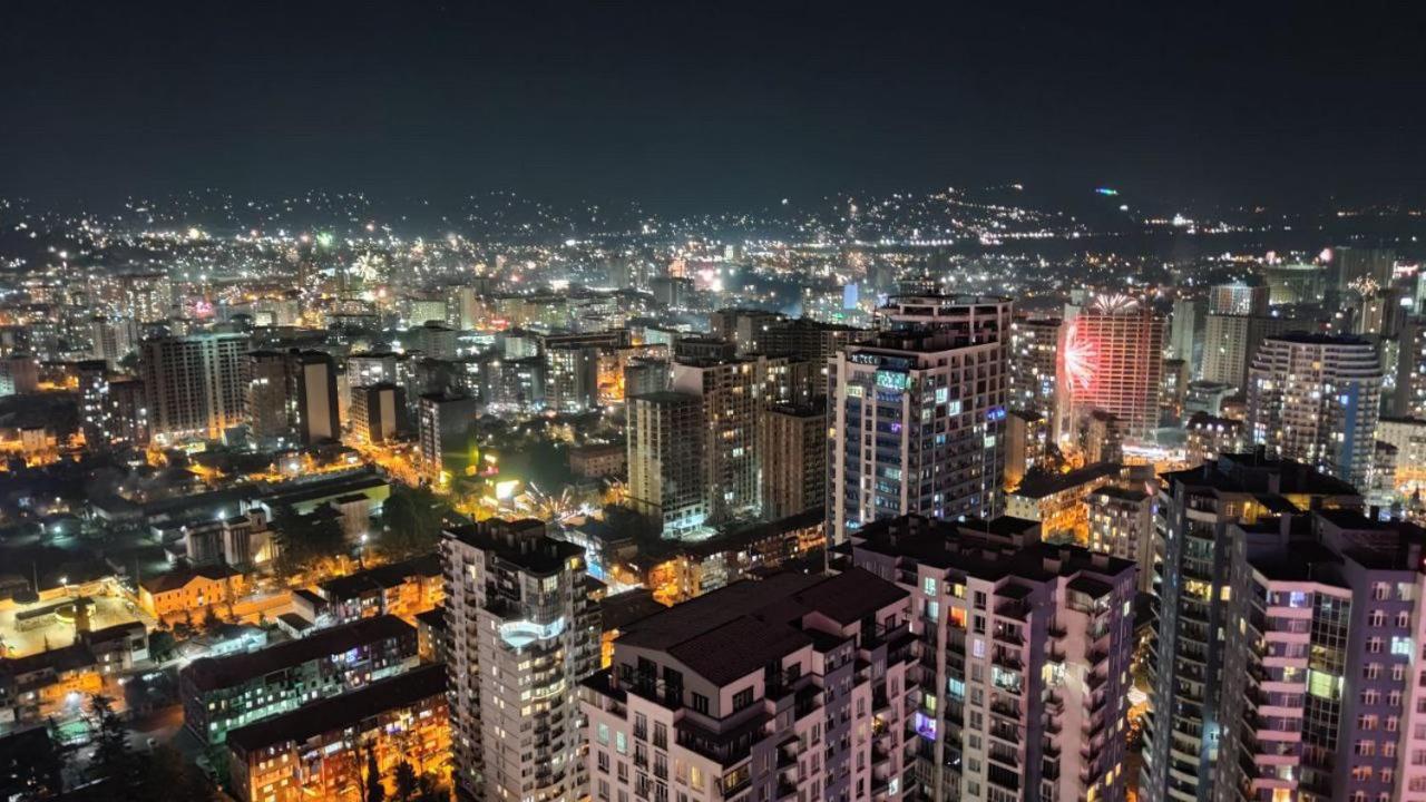 Orbi City 45 Floor Batoumi Extérieur photo